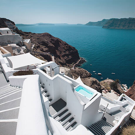 Santorini by @doyoutravel